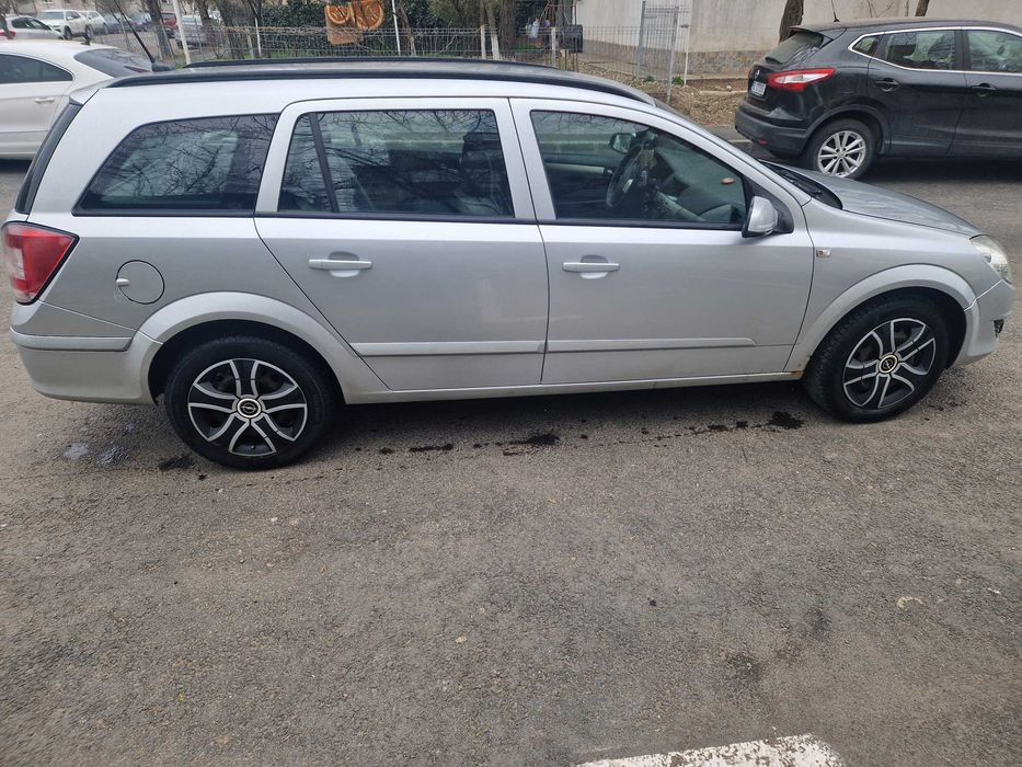 OPEL Astra 2008 — imagine 11
