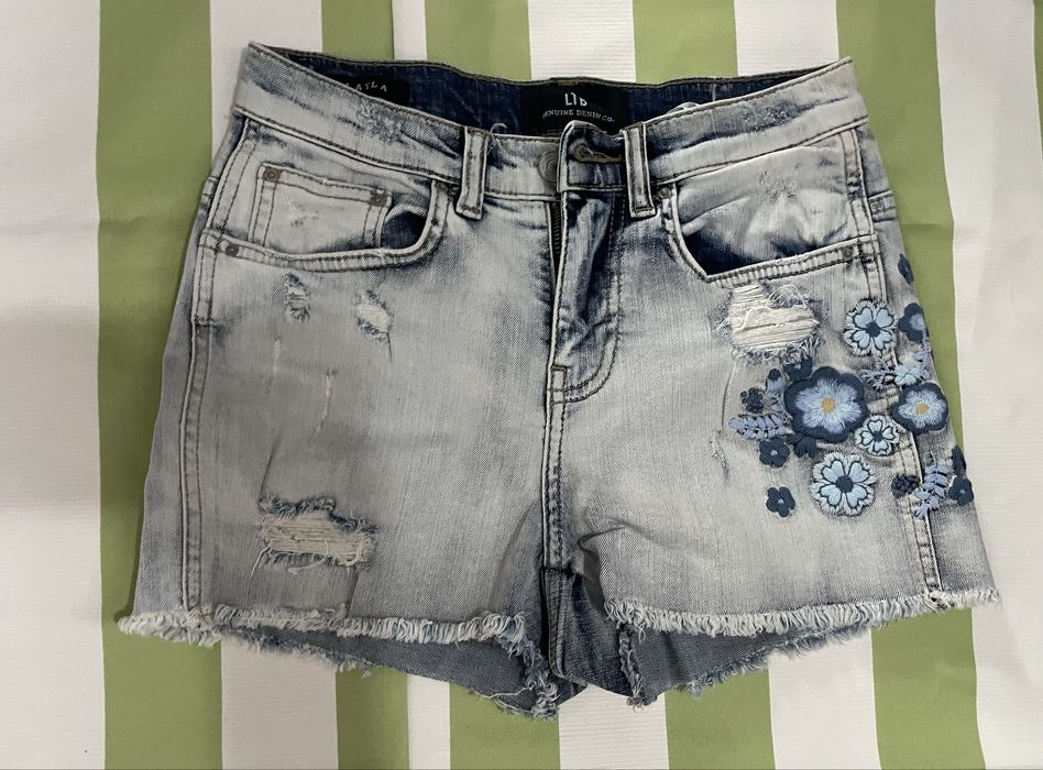 Pantaloni scurti dama marimea XS