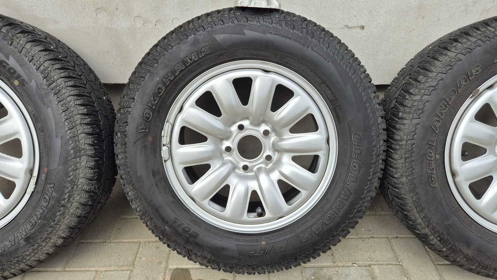 Vand 4 roti Alkar Hibrydad 5x114,3 pentru Duster, echipate cu anvelope Yokohama Geolandar