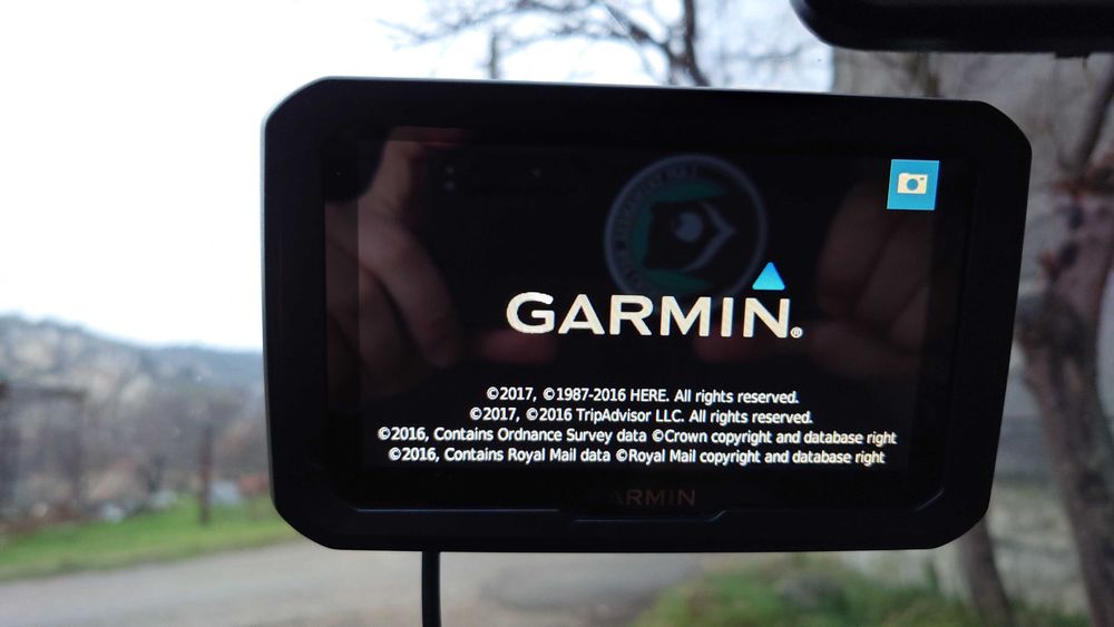 Навигация за камион Garmin Dezl 580 с карти за Европа