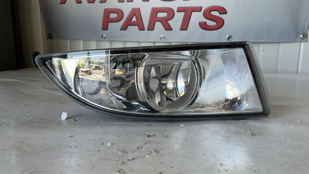 Десен и ляв халоген Skoda Fabia 2