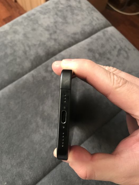 Продам iphone 15 pro