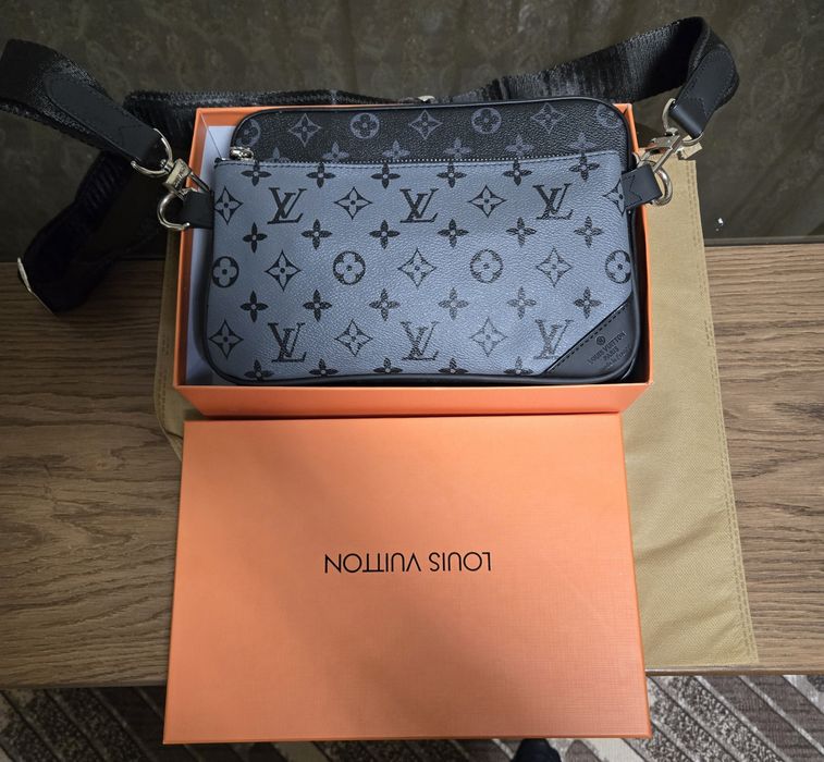 Мъжка чанта louis vuitton