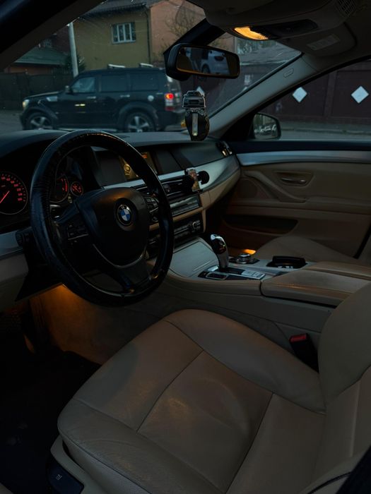 BMW 5 Series 2012 — imagine 23