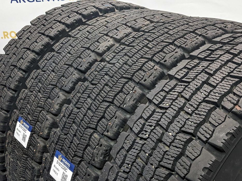 Set 4 anvelope 11R22.5 Michelin (cod S101220C)