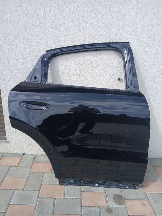 Usa dreapta spate porsche cayenne 9y3