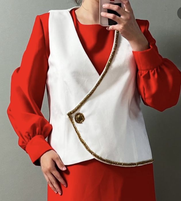 Срочно продается этно жилеты все по 5000тг