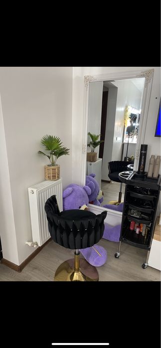 Scaun catifea in stare foarte buna