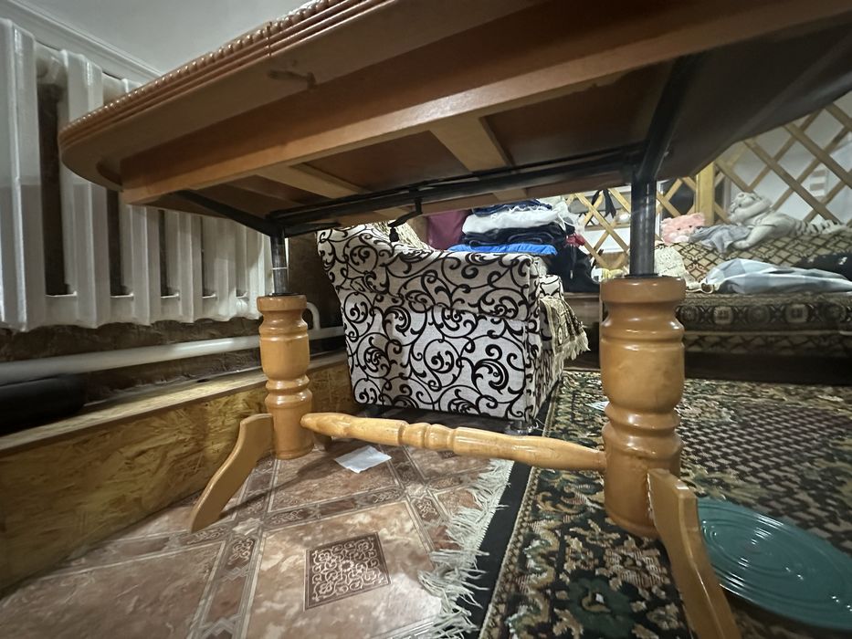 Продам стол для времянки