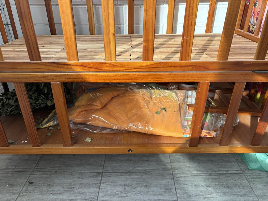 Кроватка детская продам