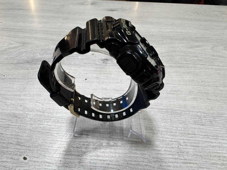 Casio G-Shock GA-110GB-1A