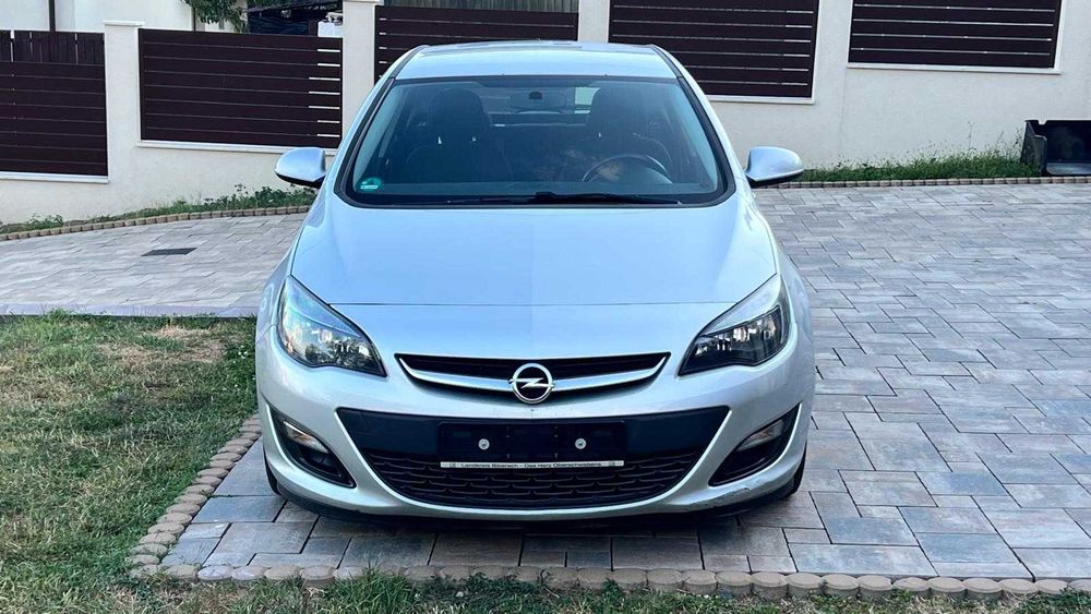 Opel Astra J 1,7 CDTI - 2014