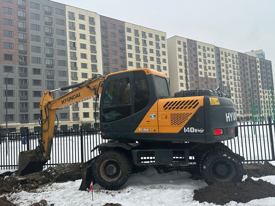 Эксковатор 140 Гидрамолт