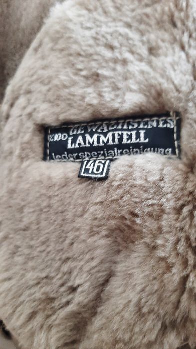 Дамски кожух, немски  от агнешка напа.