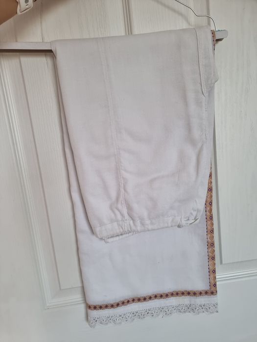 Costum popular din zona Birchis