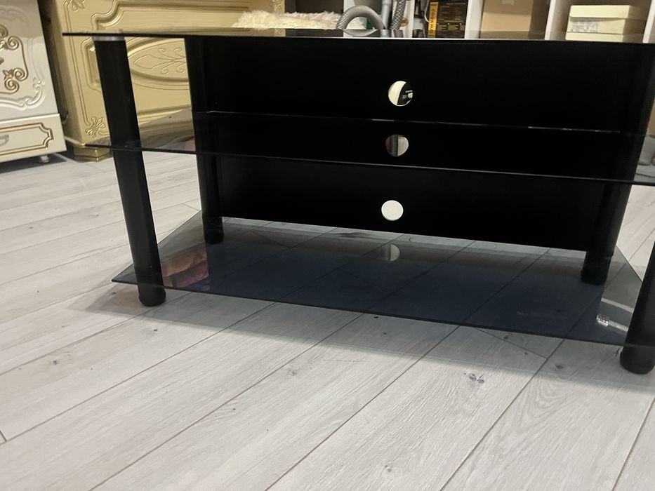 Тумба для телевизора