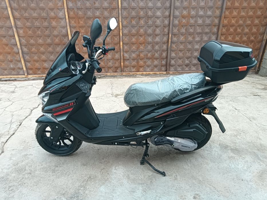 Мопед. Новый в есике