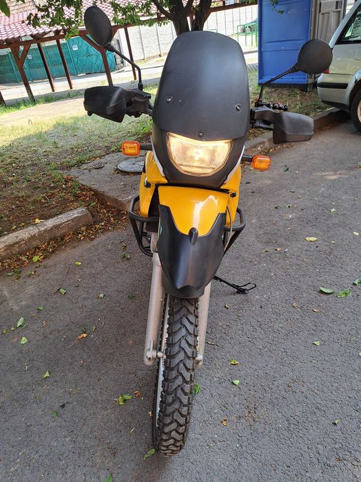 vand motociclteta BMW 650GS