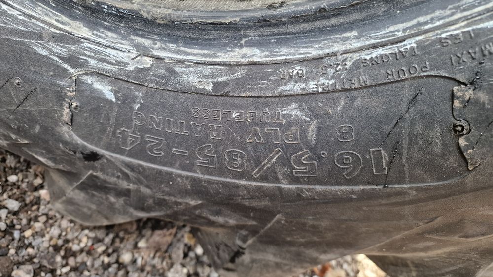 Anvelope AGRICOLE 16.5/85-24 marca Goodyear