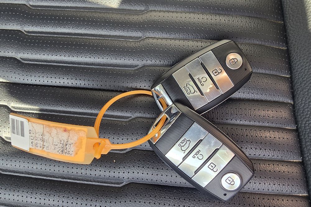 Kia sonet 3 pozitsa full
