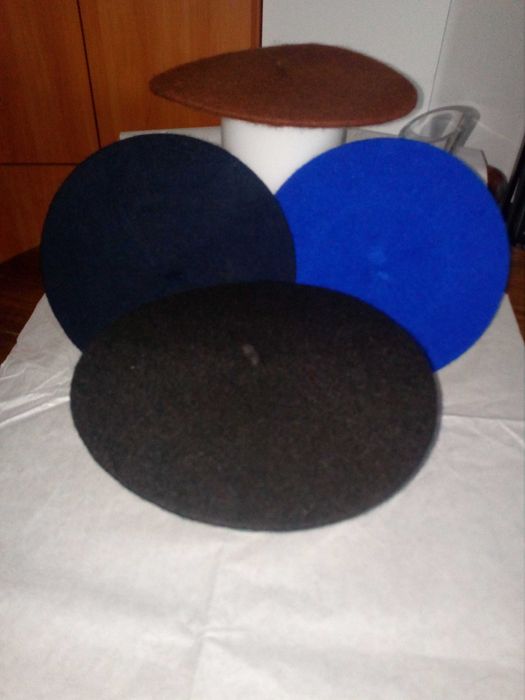 АКЦИЯ! Елегантна дамска барета - френски стил само 8 EURO за всяка