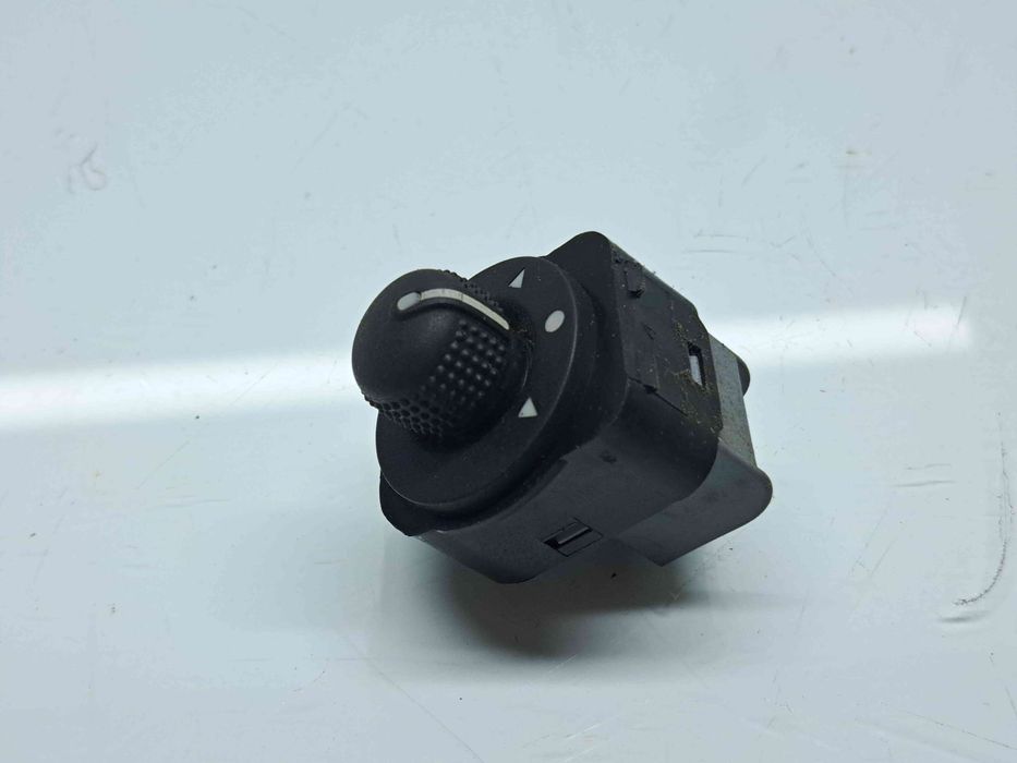 Buton reglaj oglinzi Fiat 500L Trekking [Fabr 2012-prezent] OEM
