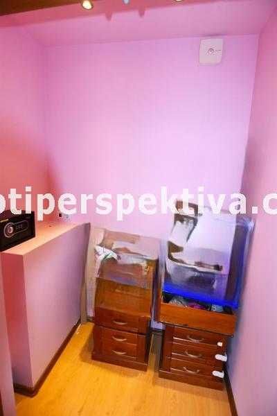 Продава се Тристаен апартамент в Пловдив, Център - 145 кв.м за 876 €/кв.м - Снимка #7