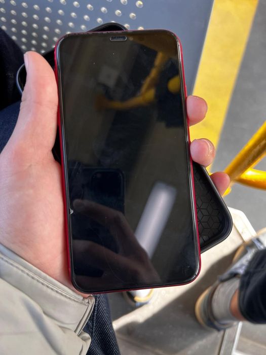 Айфон хр сатылады