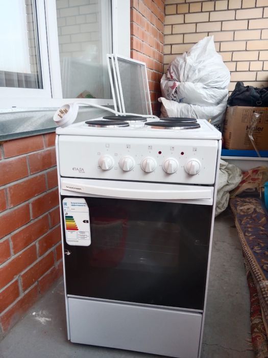 Электроплитка новая