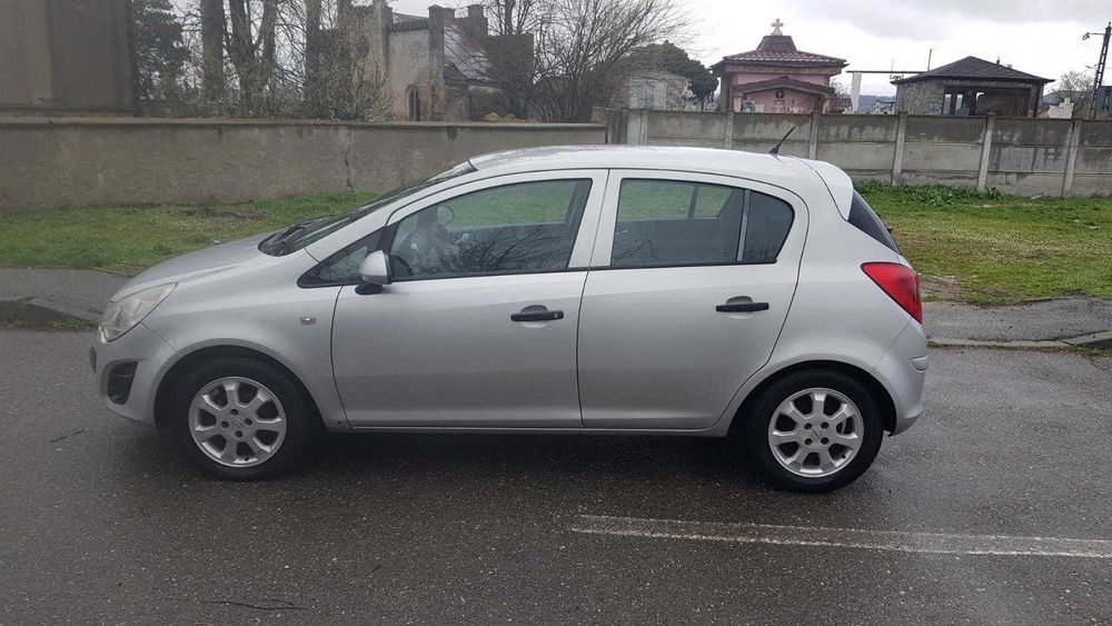 vind opel corsa d 1,3 dizel an 2013