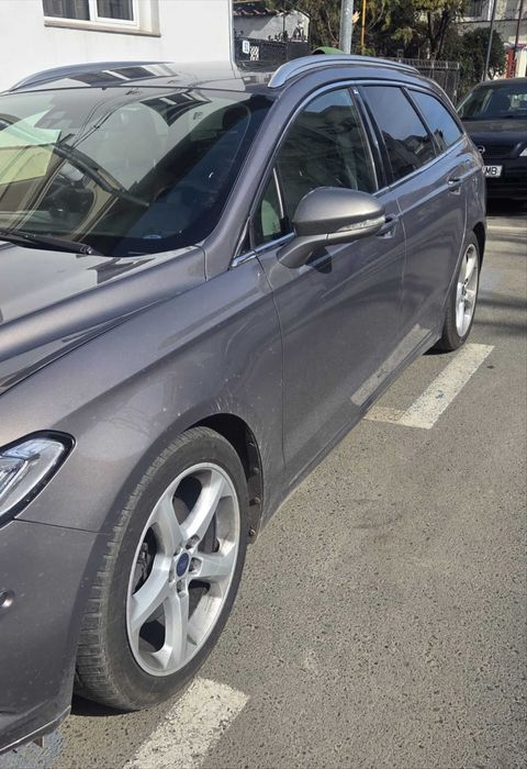 FORD Mondeo 2015 — imagine 2