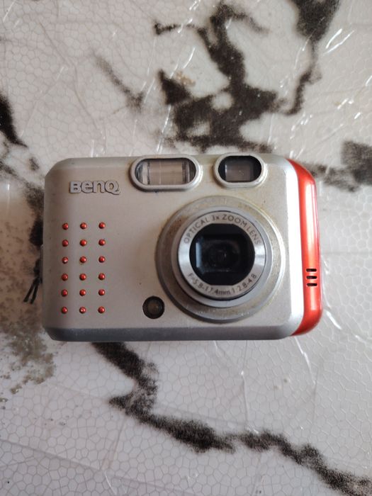 Фотоаппарат цифровой