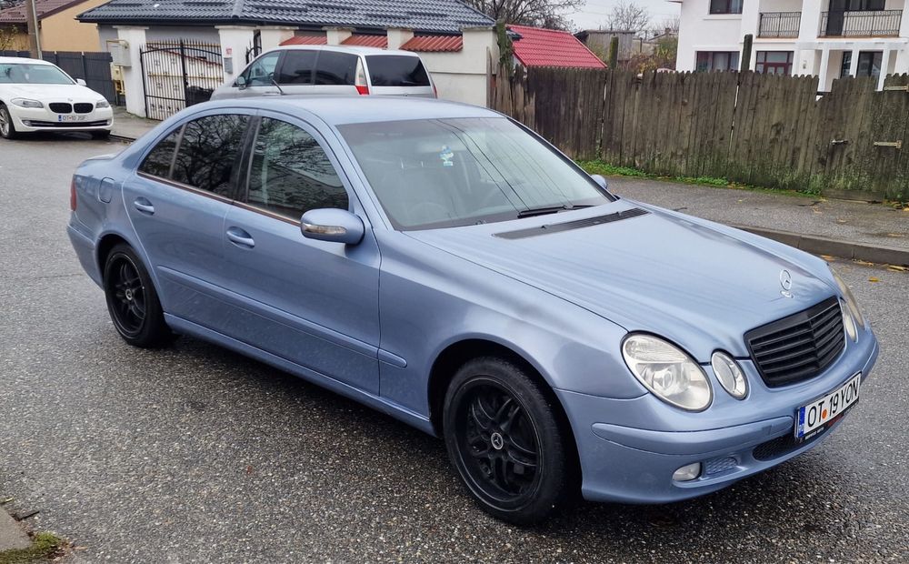 Mercedes e an de fabricatie 2004
