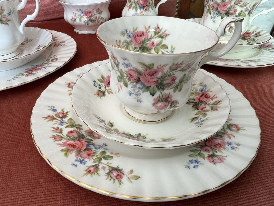 Set Royal Albert Moss Rose