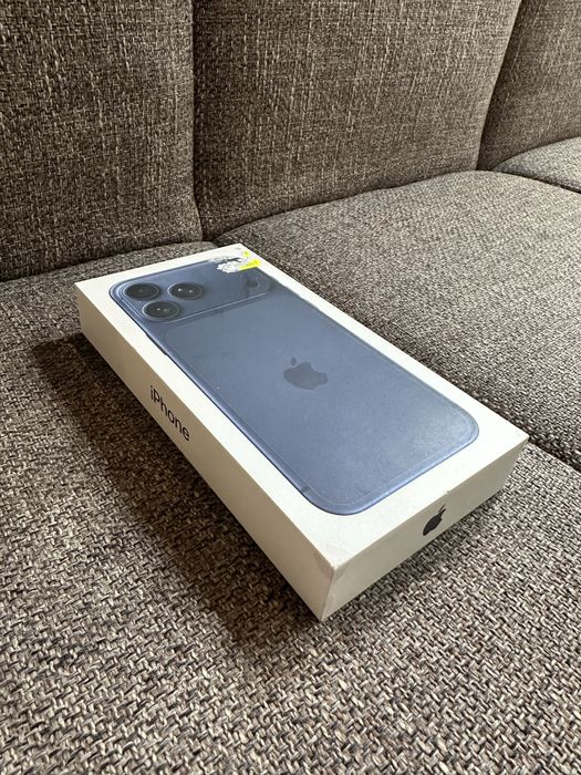 iPhone 17 pro max 256GB Deep Blue