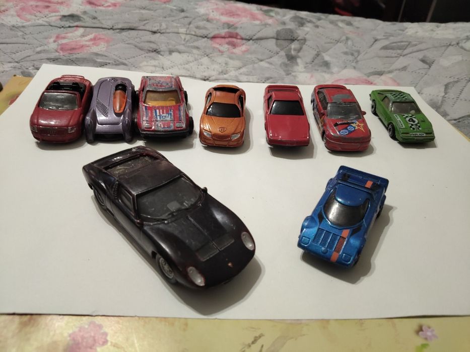 Всякакви метални колички