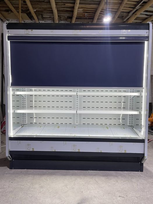 Витрина холодильник