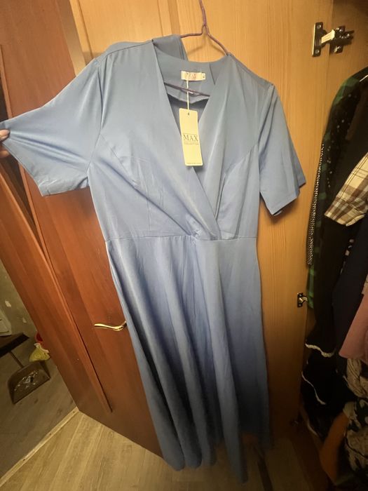 Продам вечерние платья