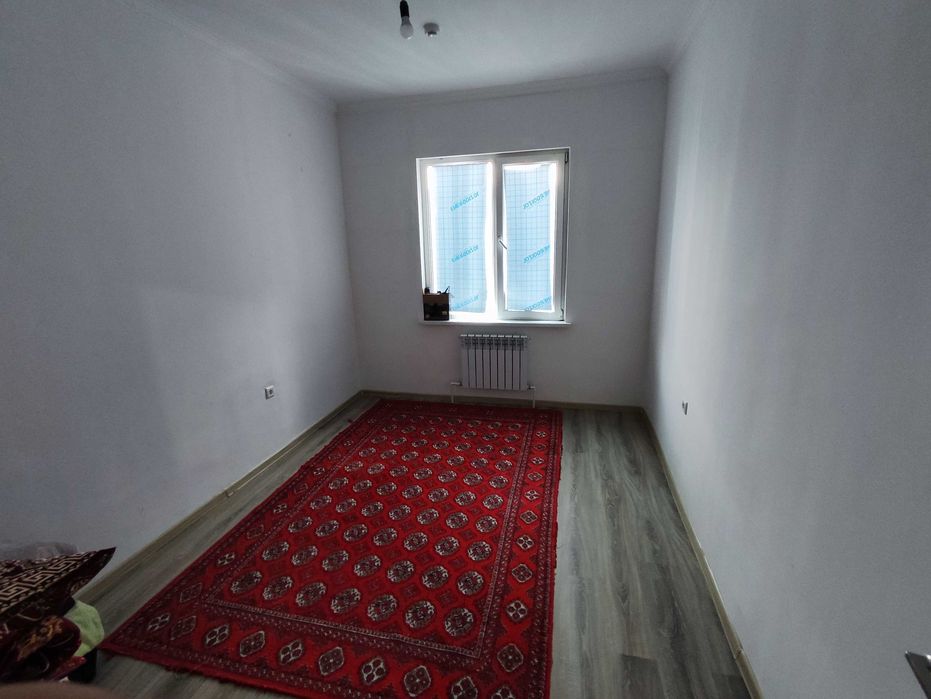 Xazayinli kvartira srochna