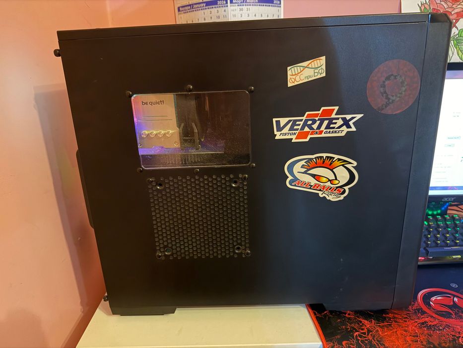Продавам компютър с 16 GB RAM, 4 GB graphic card и 1.02 TB storage