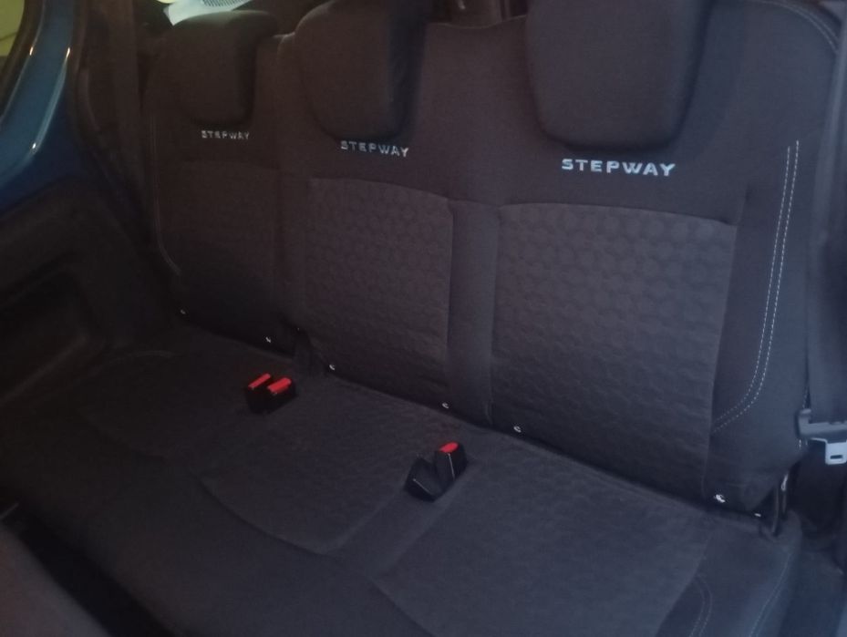 Vând Dacia Dokker Stepway
