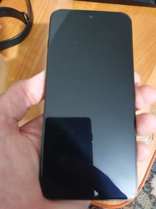 Oppo Find X9,  512 GB, 12 GB RAM.