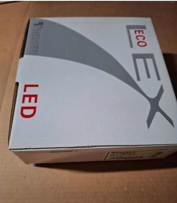 Corp de iluminat cu LED NOU