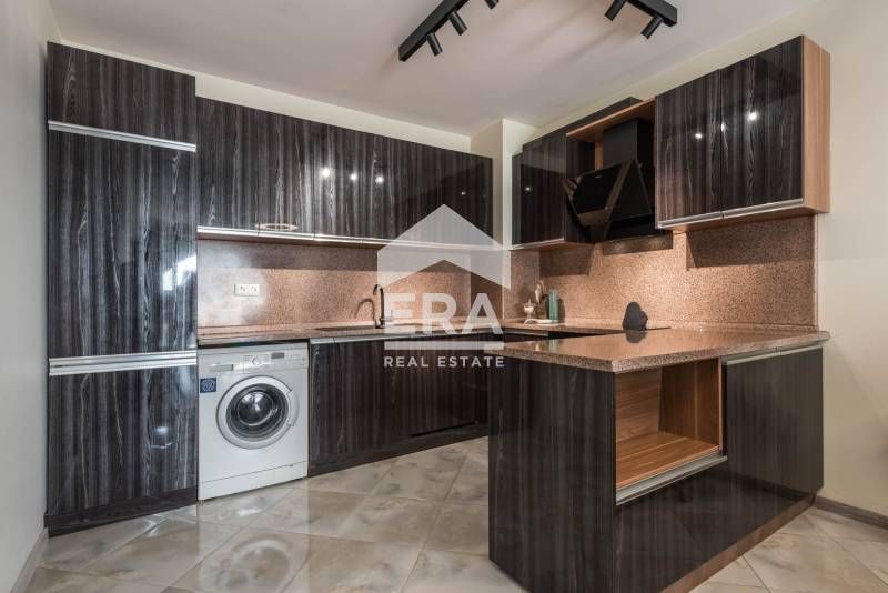 Продава се Двустаен апартамент в Варна, м-т Св. Никола - 82 кв.м за 1399 €/кв.м - Снимка #3