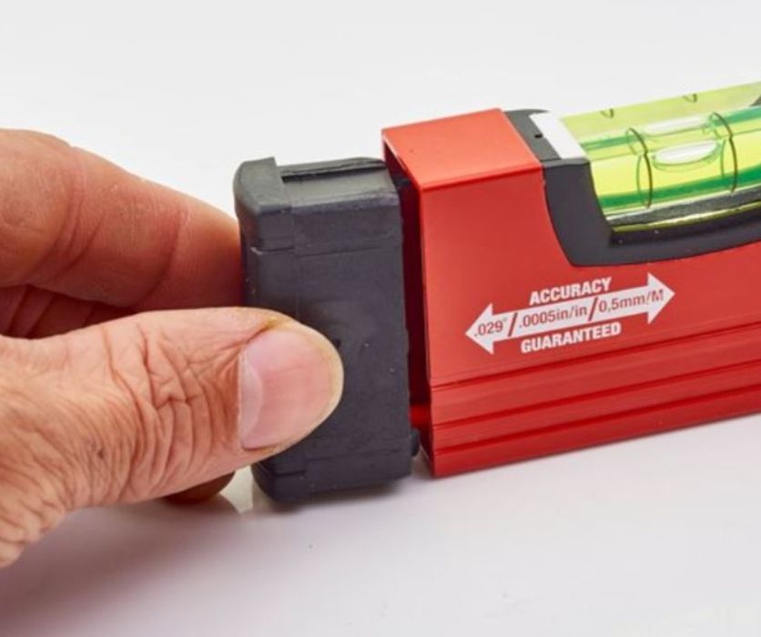 Джобен нивелир Milwaukee  Minibox level, 10см