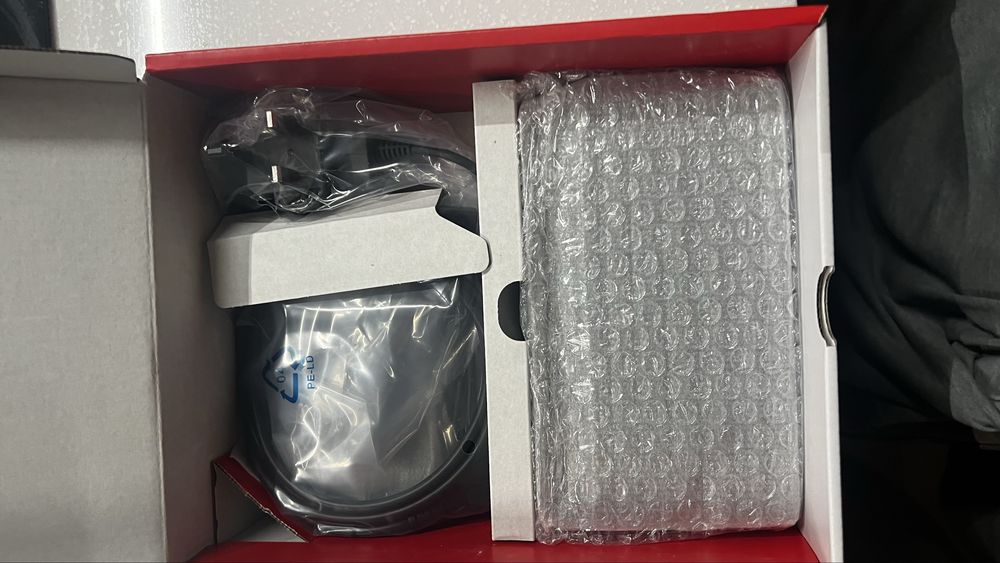 Игровая консоль Nintendo Switch OLED