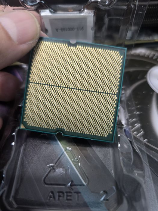 Vând Procesor Ryzen 7950x3d