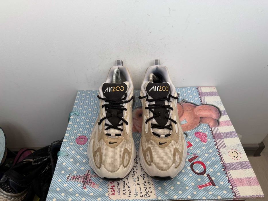 Nike Air Max 200''оригинални маратонки 41 номер