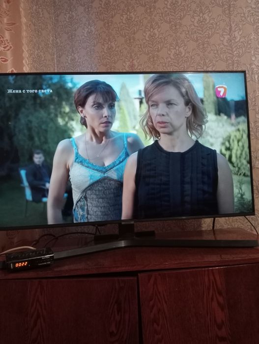 Телевизор самсунг кристалл 4к