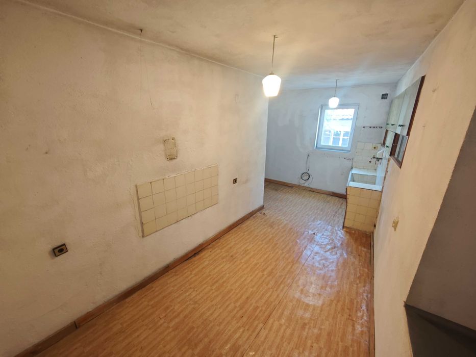 Продава се Къща в с. Црънча, Област Пазарджик - 67 кв.м за 761 €/кв.м - Снимка #14